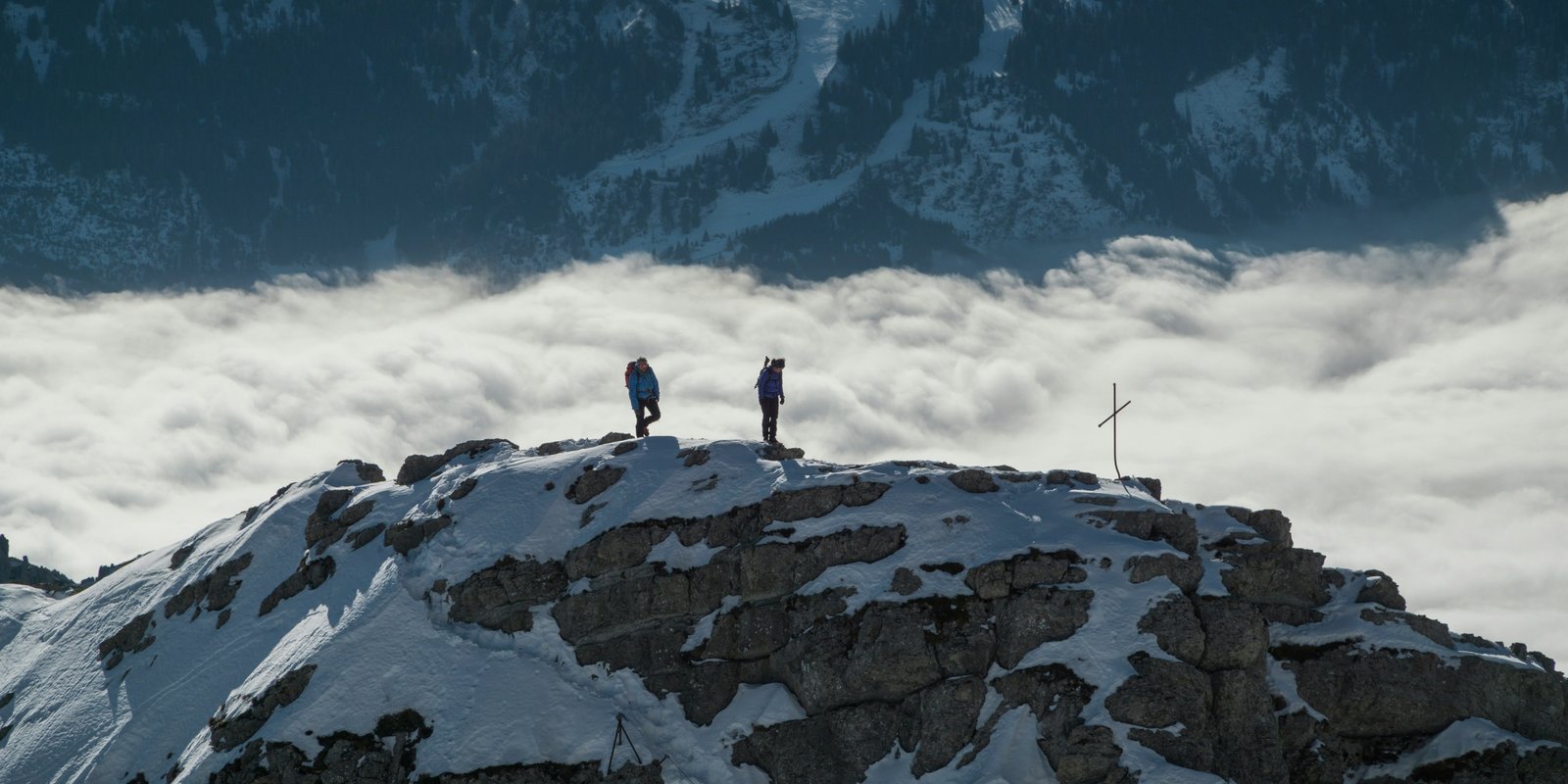Kedarkantha Summit Trek – Winter Snow Peak