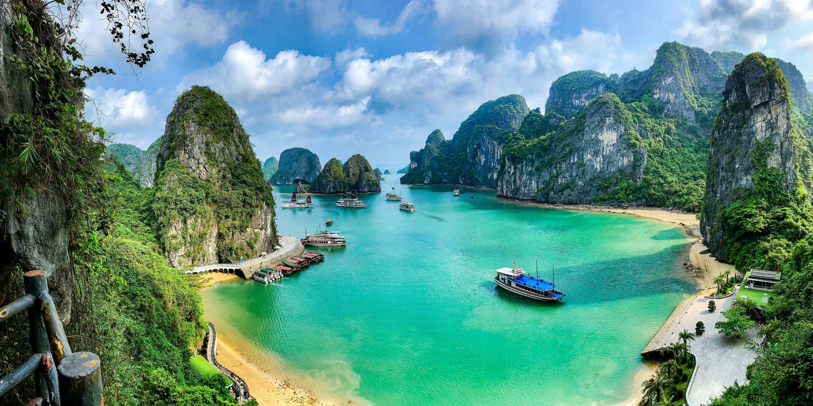 Vietnam Wonders – Hanoi, Halong Bay & HCMC